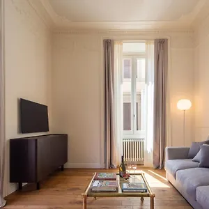 https://florence-luxury-apartment-al-duomo.it-tuscanyhotel.com