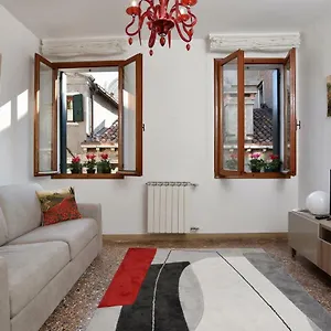 https://appartamento-fabris.hotelinveneto.com