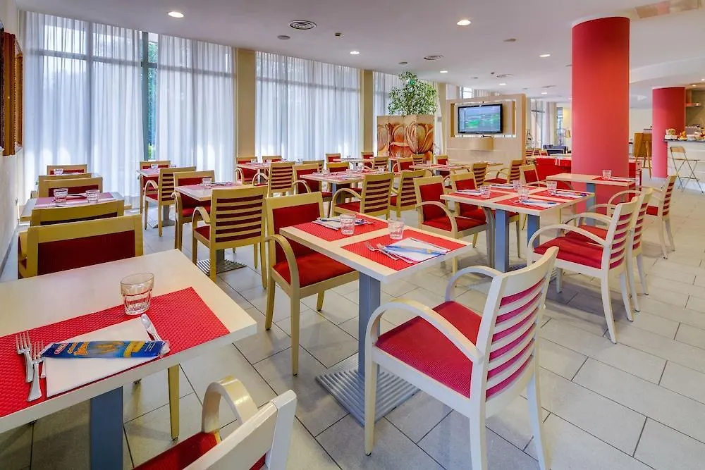 Holiday Inn Express Parma By Ihg Italië