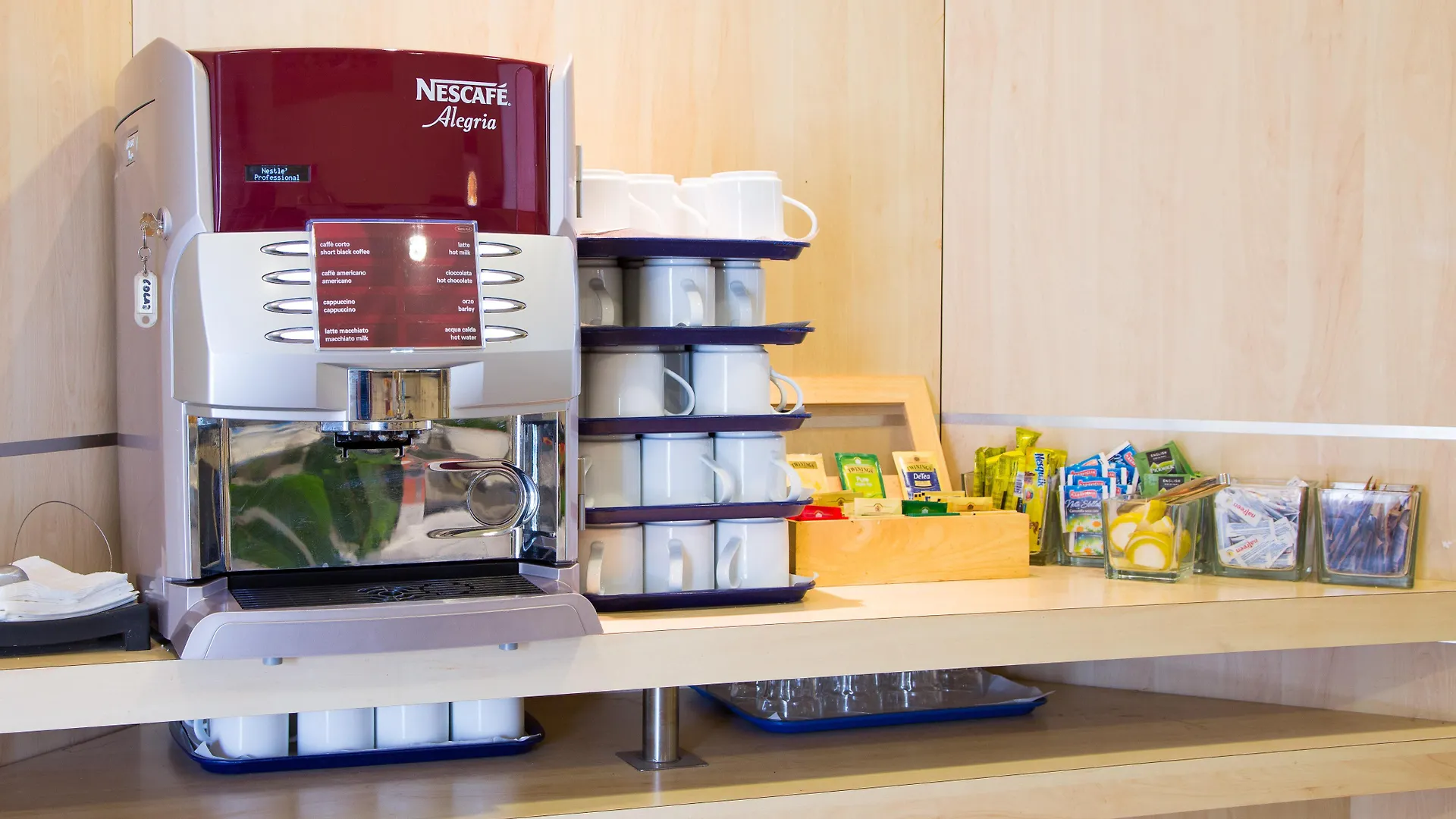 Holiday Inn Express Parma By Ihg 3*,