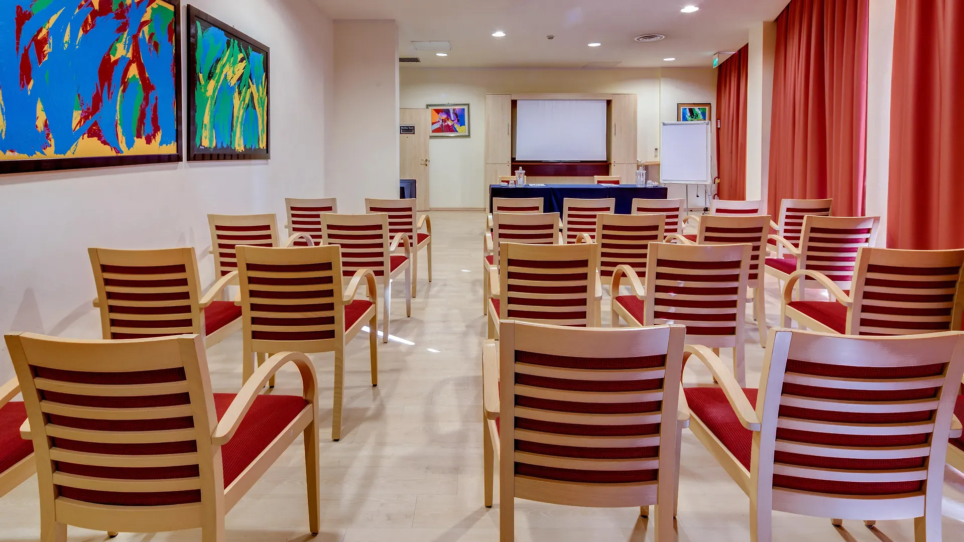 Holiday Inn Express Parma By Ihg Hotel