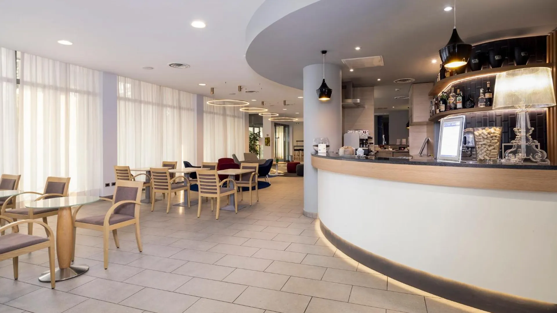 Holiday Inn Express Parma By Ihg Hotel