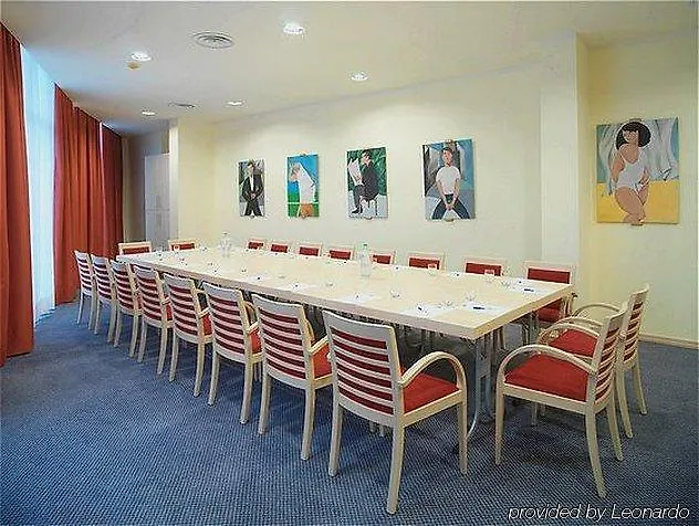 Holiday Inn Express Parma By Ihg
