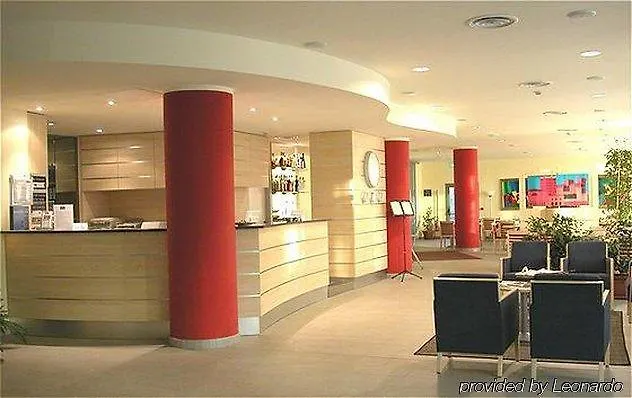 Holiday Inn Express Parma By Ihg 3*,